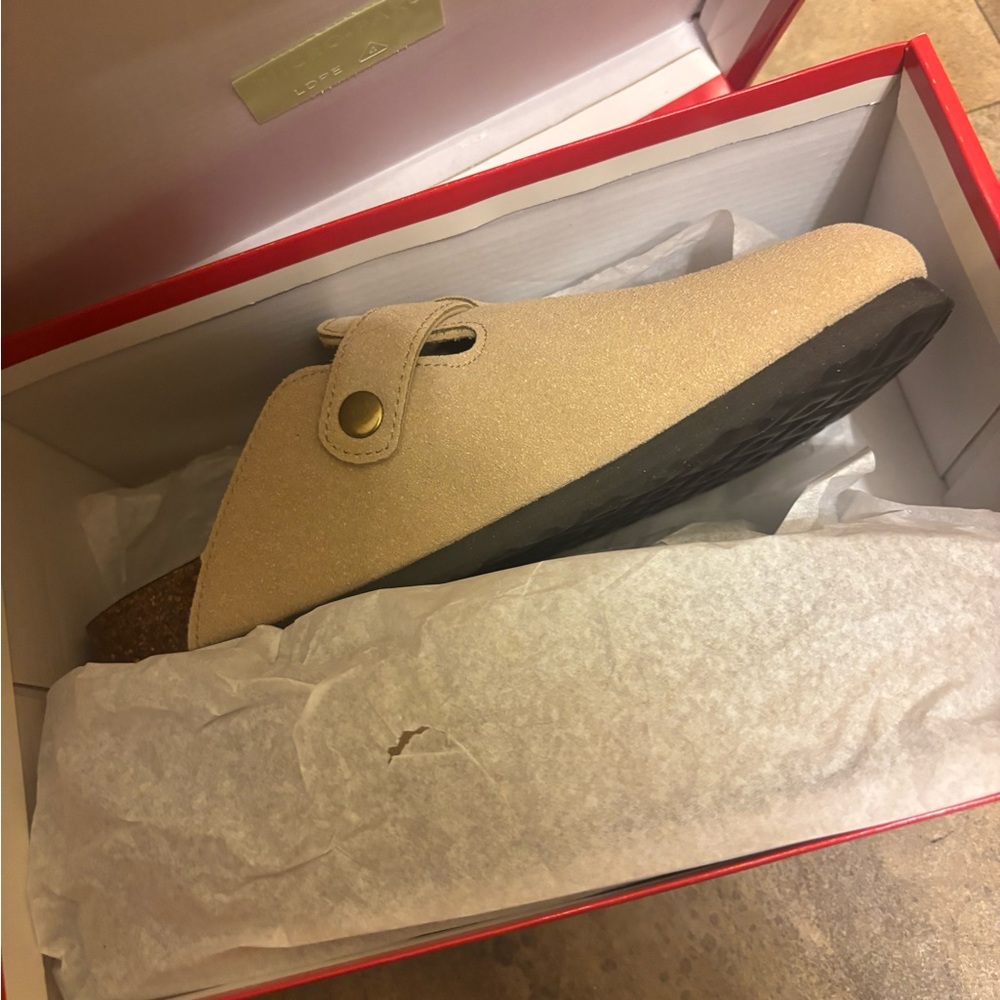 Hotcakes Tan Slip-on clogs- brand new still in box